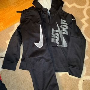 Nike pants and sweatshirt